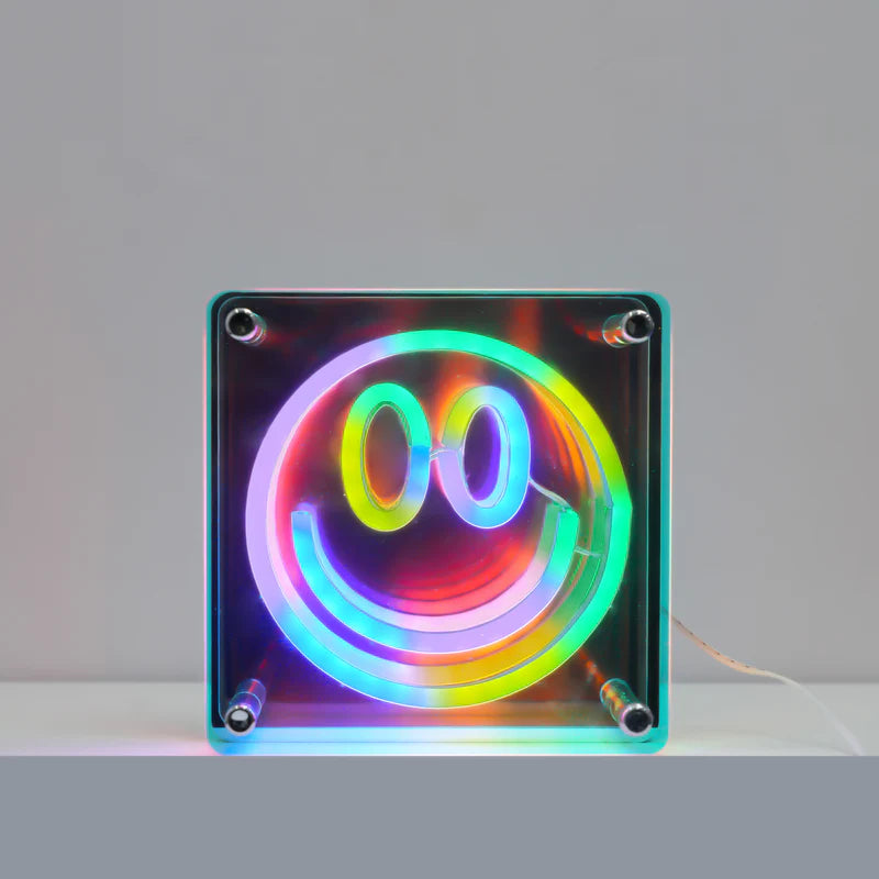 Smiley Face Neon Light – Jonathan and Max