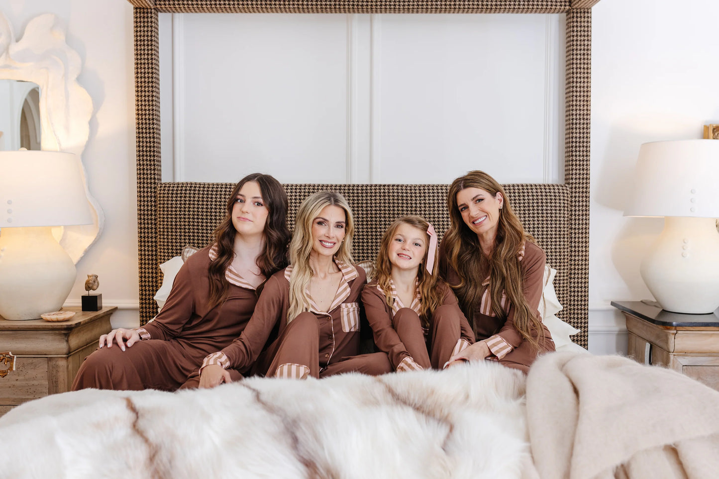 Annabelle Long-sleeved Pajama Set