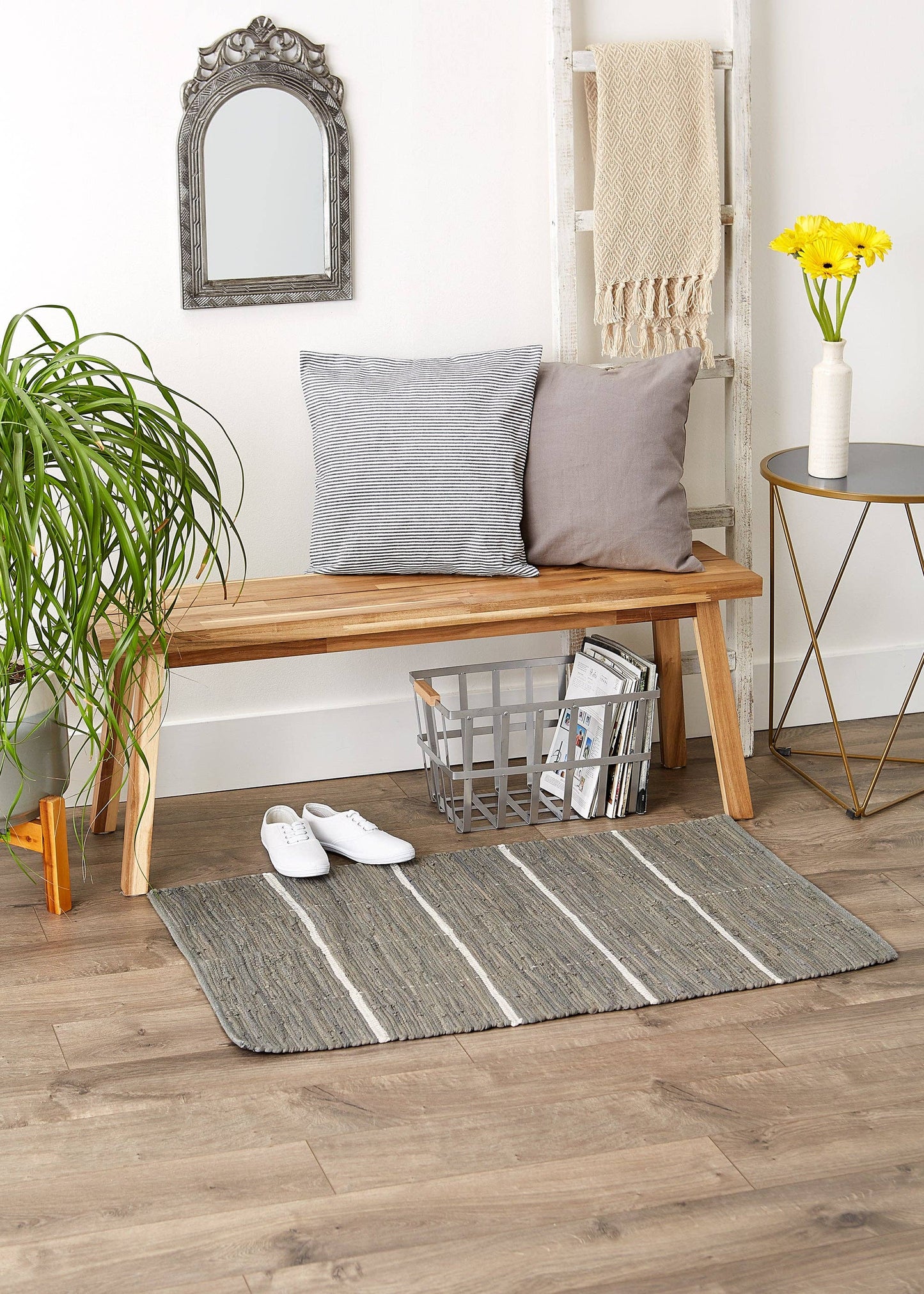 Gray & Cream Farmhouse Check Rug 26X40