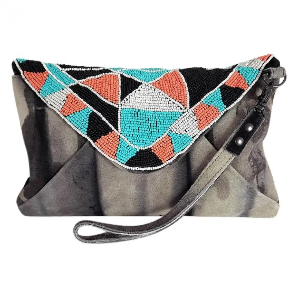 Maison + Scotch Clutch